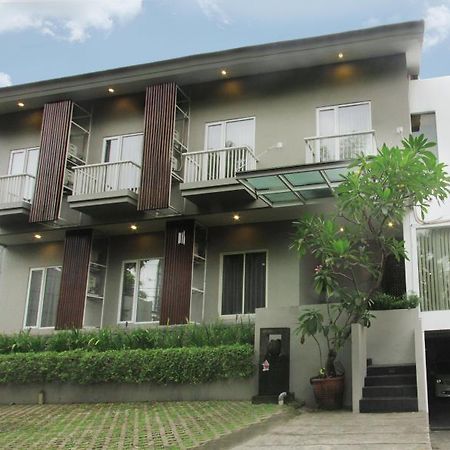 Omah Dasar Hotel Jacarta Exterior foto